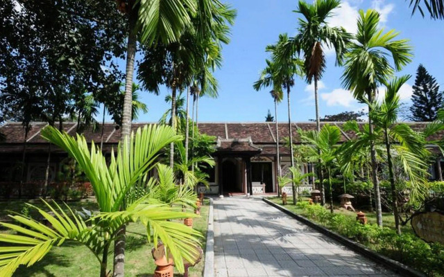 Thanh Noi Hotel