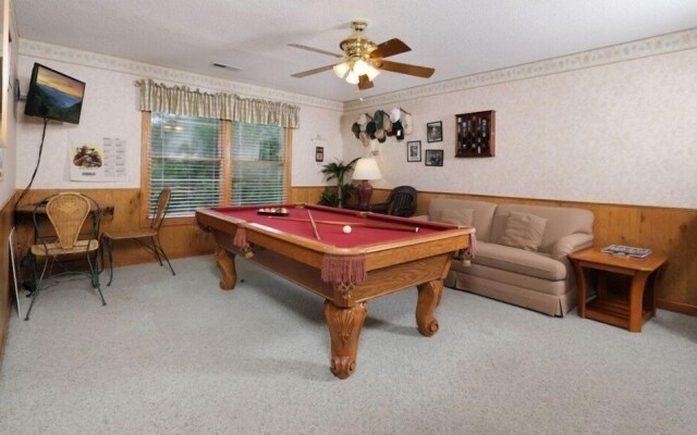 At Last 2 Bedroom Home by RedAwning