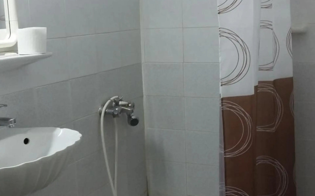 Alma Hotel