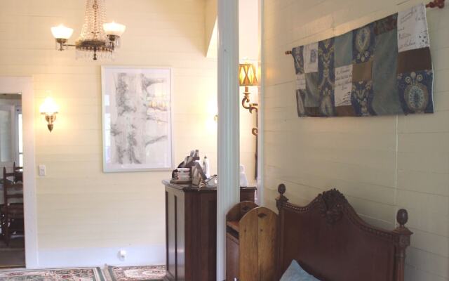 The Sautee Inn Bed & Breakfast