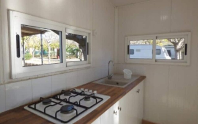 Camping y Bungalows Barraquetes
