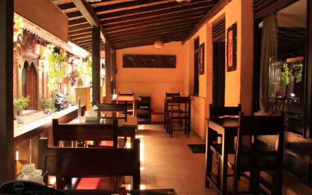 Andrea Hotel