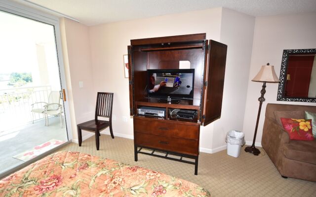 1805 Yacht Club Villas