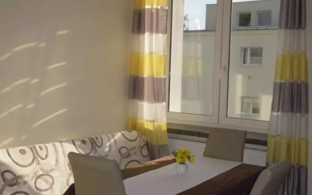 Apartament Przyjazny Iwicka