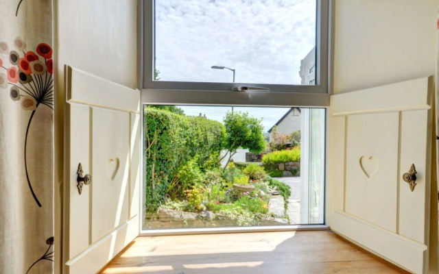 Mary-rose Cottage Whitecross