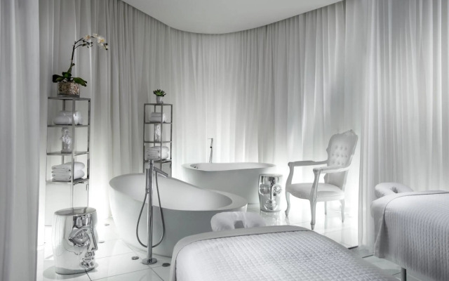 SLS Hotel, a Luxury Collection Hotel, Beverly Hills