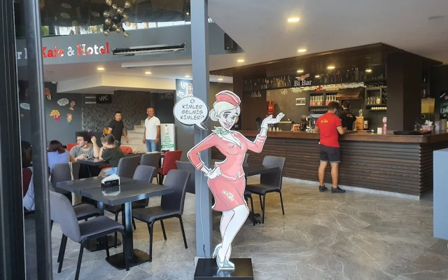 Karikatur Bi Hotel