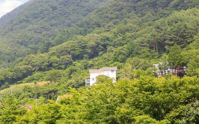 Yangsan Bene Maru Pension