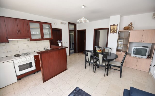 Apartments Summer Craziness