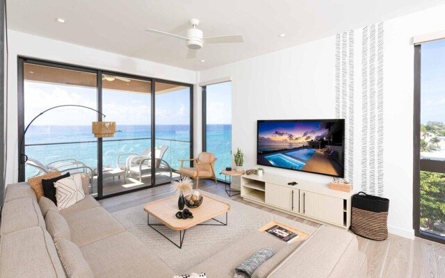 Seadreams Boutique Oceanfront Condos