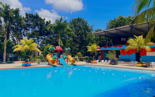 Golden View Hotel