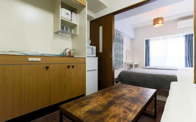 Grand Court Namba 401