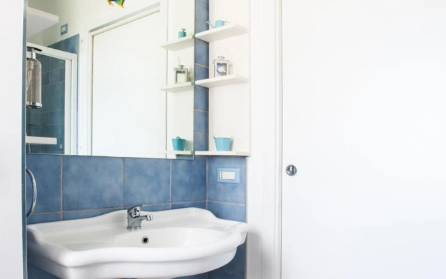 Blue Marine Apartments