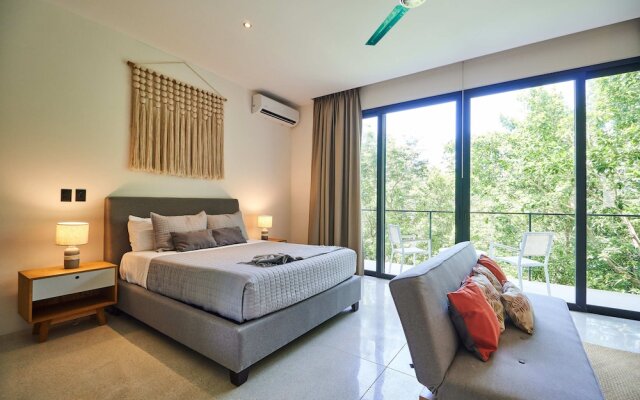 Tulum 525 #305 By Lockey