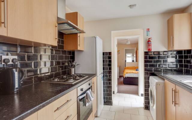 Spacious Apartment in Coventry Near Coventry University