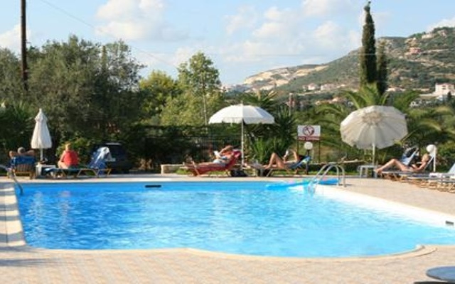 Pythos Studios and Apartments