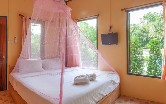 Baan Suan Homestay Koh Kood