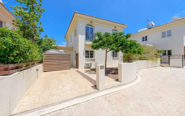 Villa Argo