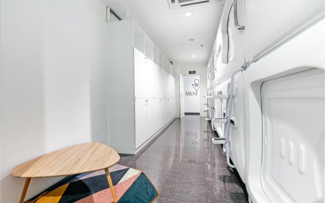 Capsule Inn