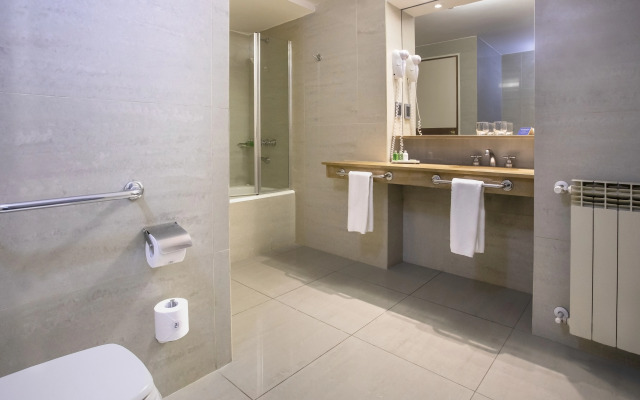 NH Edelweiss Bariloche