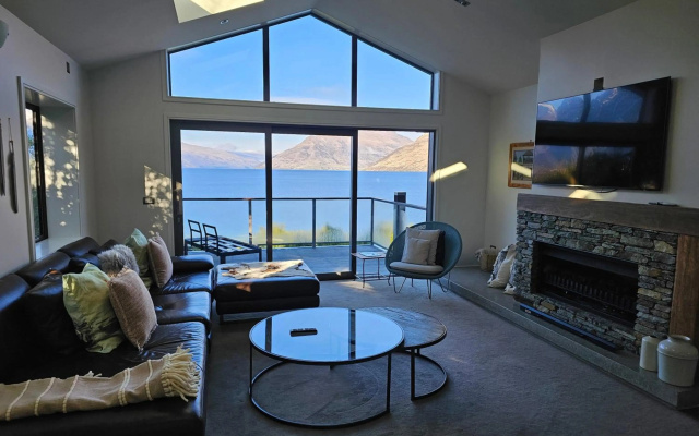 Cedar Drive Retreat – Guest Rooms – Queenstown