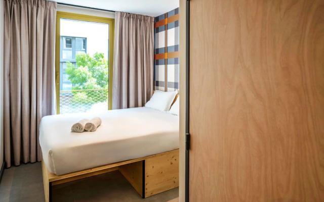 easyHotel Marseille Euromed