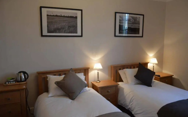 The Crown Hotel