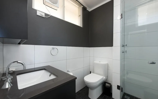 Stunning Ocean View Apartment H324