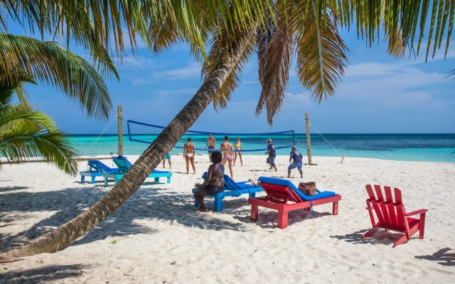 Ranguana Caye Cabanas