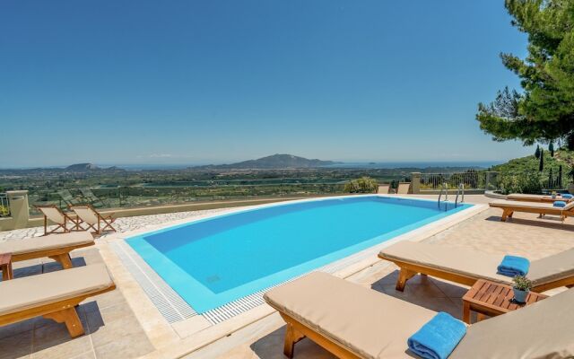 Castelli Luxury Villa