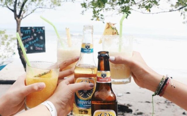 Banana Beach Hotel