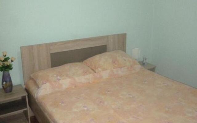 Apartment Sunny - 10 m from sea