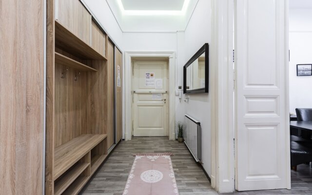 Real Apartments Semmelweis
