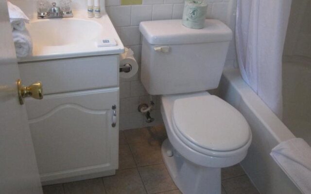 Cutty Sark Motor Lodge