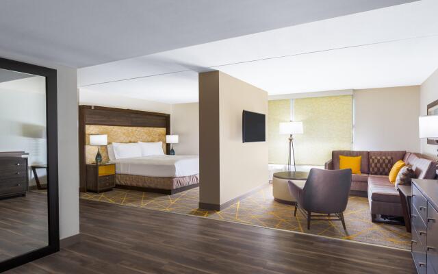 Holiday Inn La Mirada – Buena Park by IHG