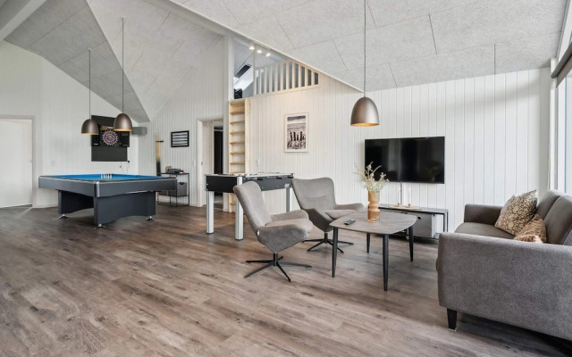 Spacious Retreat Near Beach - By Traum Ferienwohnungen