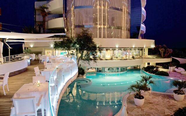 Hotel Premier & Suites