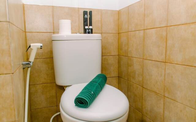 Modern Look 2Br Green Pramuka City Apartment Near Mall