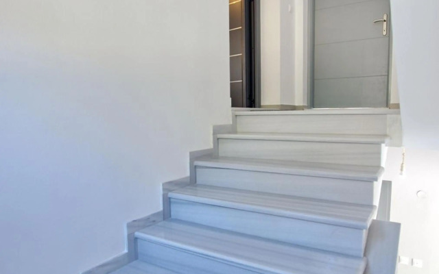 Matoulas Luxury Apartment