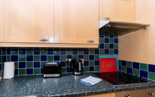 Cosy 2 Bedroom Flat in Craigleith
