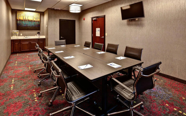 Holiday Inn Express Hutchinson by IHG