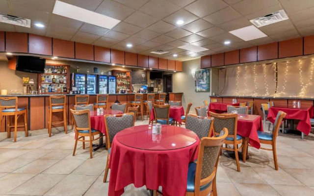 Quality Inn & Suites Vestal Binghamton