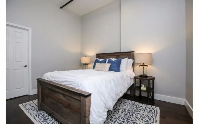 Printers Alley by YouRent