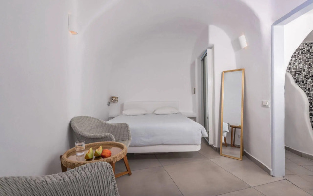 Caldera Premium Villas — Adults Only