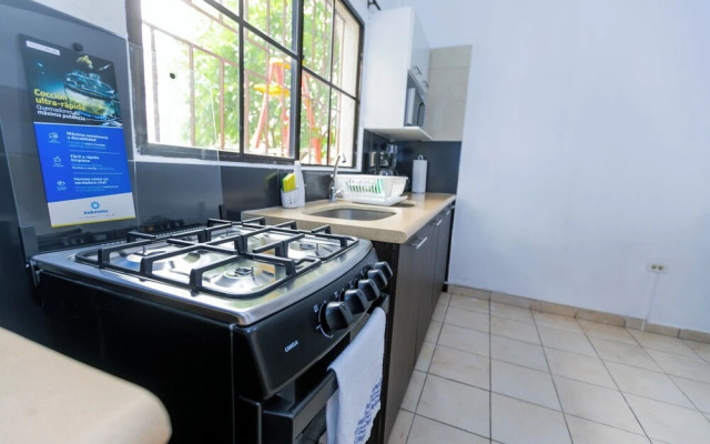 Friendly House