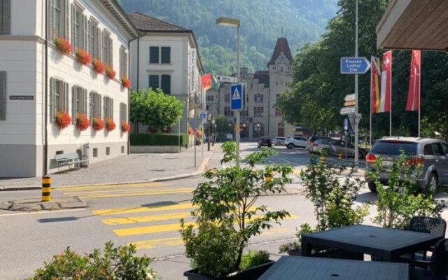 Hotel & Restaurant Stadthof Glarus