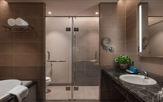Modern 2 Br Apartment at 4points Opposite Beach