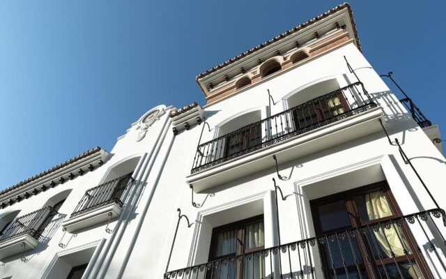 Silken El Pilar Andalucia Hotel