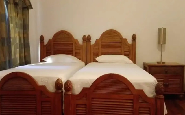 Calabash Bight Resort