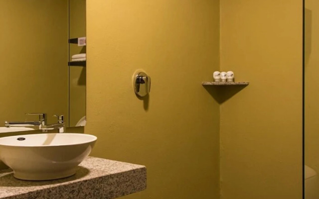 Oasis Fresh Hotel